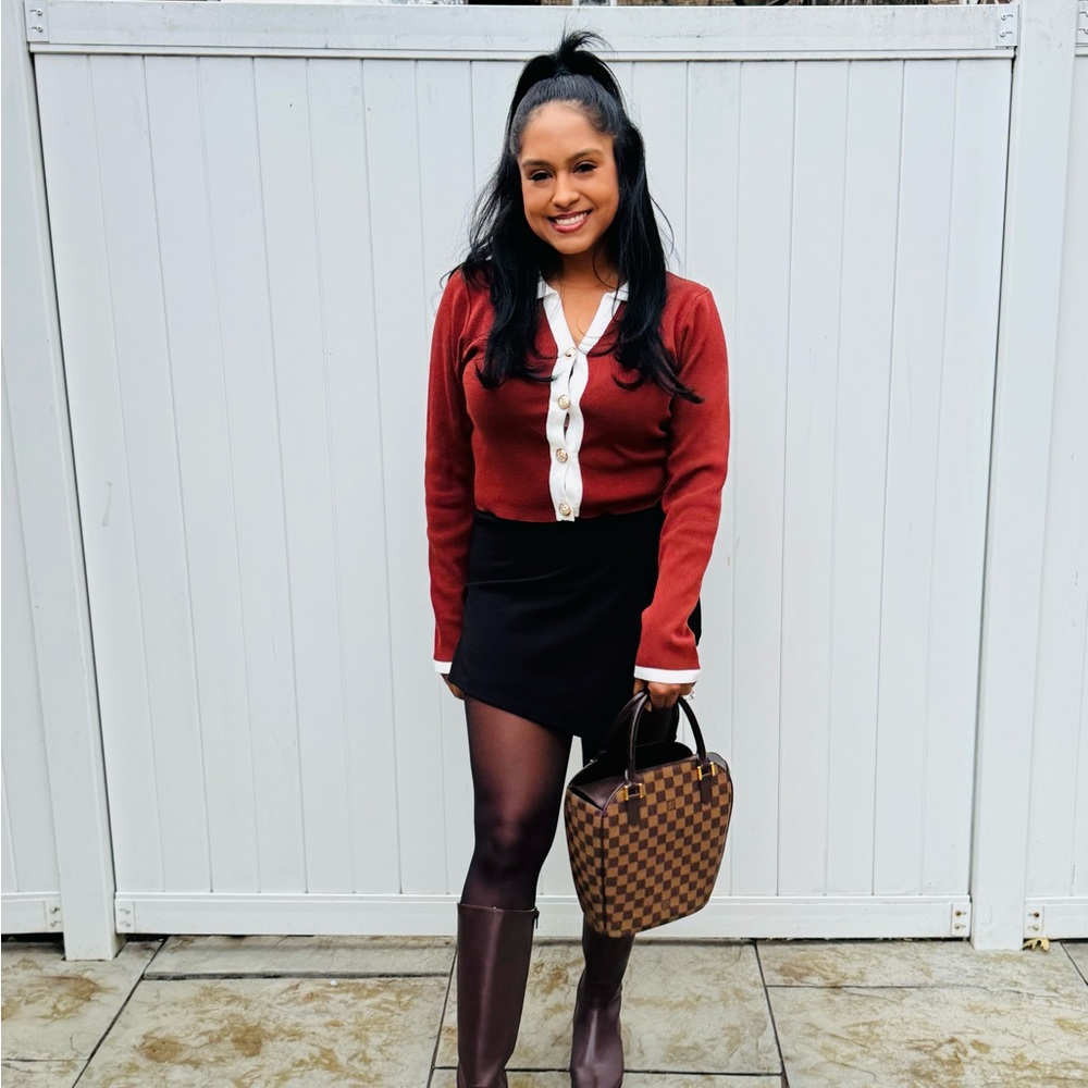 Meet your Posher, Crystal